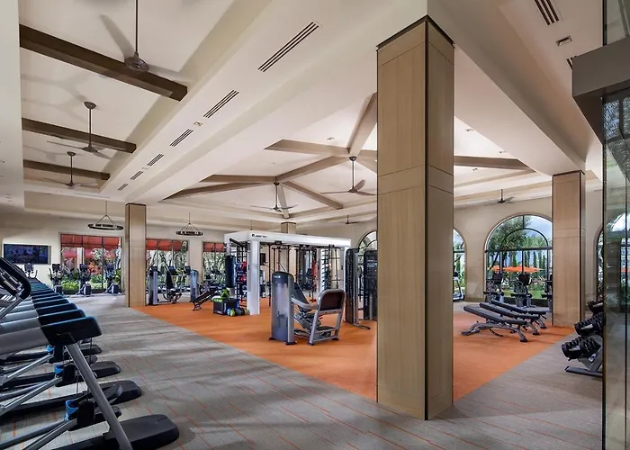 Irvine Spectrum/2 Bedrooms/2 Bathrooms/Apartment/Pool/Gym
